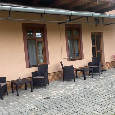 Hôtel La Daniel à Sibiu Extérieur photo